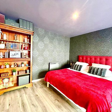 L'Escape Apartment กาเลส์ ภายนอก รูปภาพ