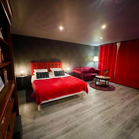 L'Escape Apartment กาเลส์ ภายนอก รูปภาพ