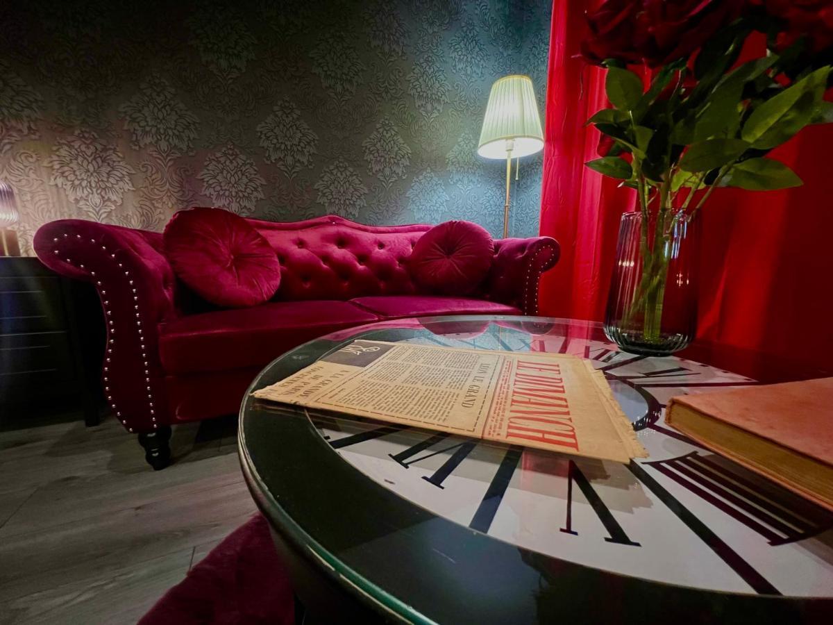 L'Escape Apartment กาเลส์ ภายนอก รูปภาพ